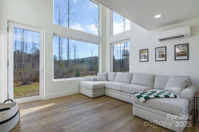 75 South Fork Trail, Lake Toxaway, NC 28747