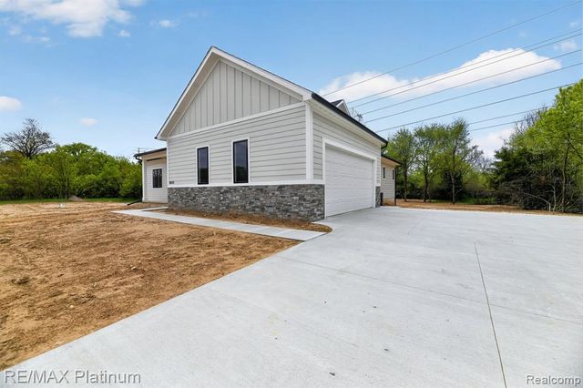 3073 Gecko Trail, Pinckney, MI 48169