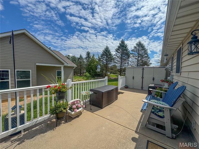 25 Pecan Tree Lane, Farmington, MO 63640