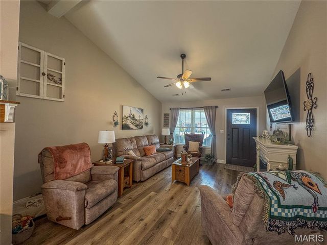 25 Pecan Tree Lane, Farmington, MO 63640