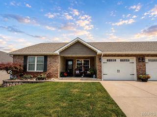 25 Pecan Tree Lane, Farmington, MO 63640