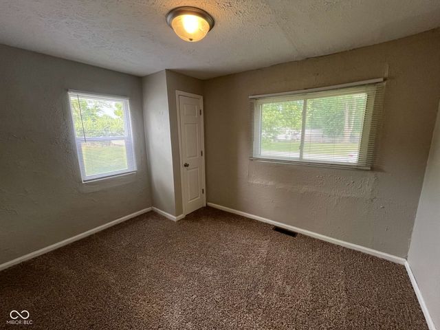 3020 S Roena Street, Indianapolis, IN 46241