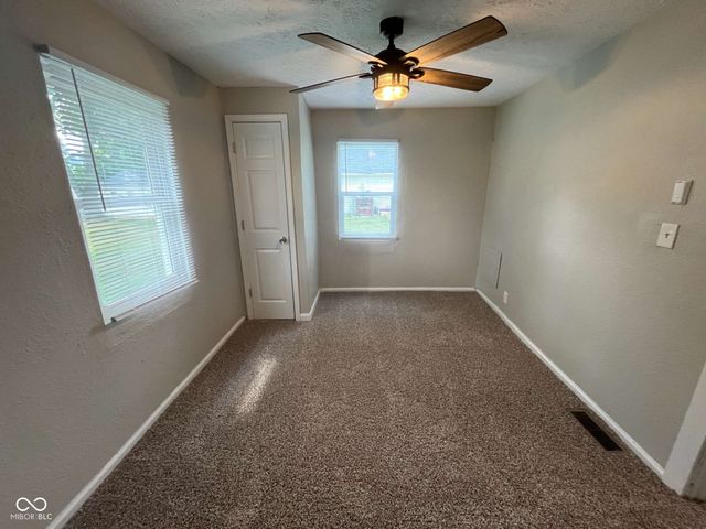 3020 S Roena Street, Indianapolis, IN 46241