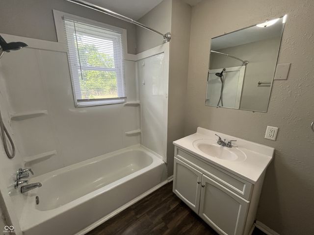 3020 S Roena Street, Indianapolis, IN 46241