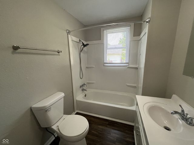 3020 S Roena Street, Indianapolis, IN 46241