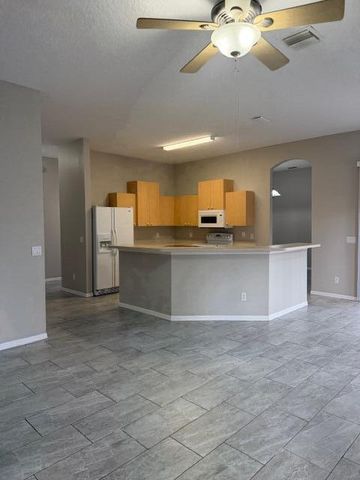 4141 SW Bamberg Street, Port St. Lucie, Port St Lucie, FL 34953