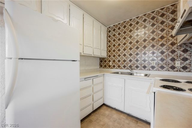 1337 Dorothy Avenue 4, Las Vegas, NV 89119