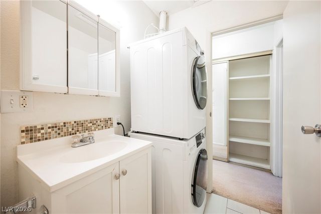 1337 Dorothy Avenue 4, Las Vegas, NV 89119