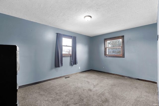 2920 V Street, Bedford, IN 47421