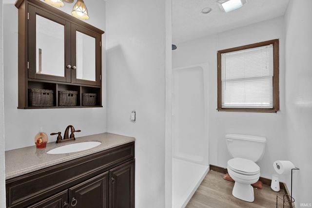 2920 V Street, Bedford, IN 47421