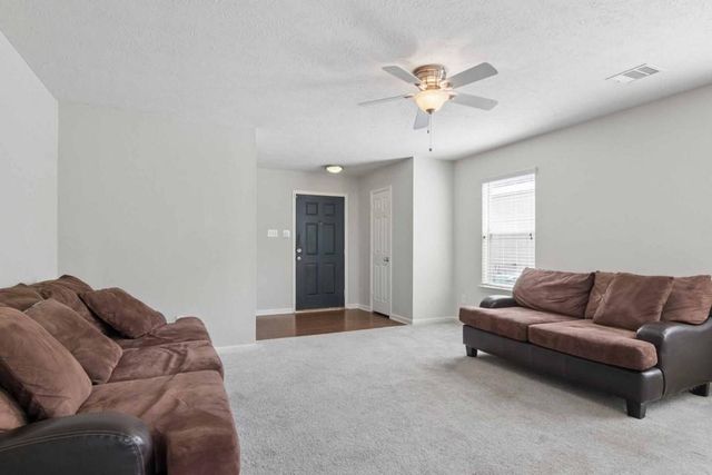 2702 Skyview Knoll Court, Houston, TX 77047