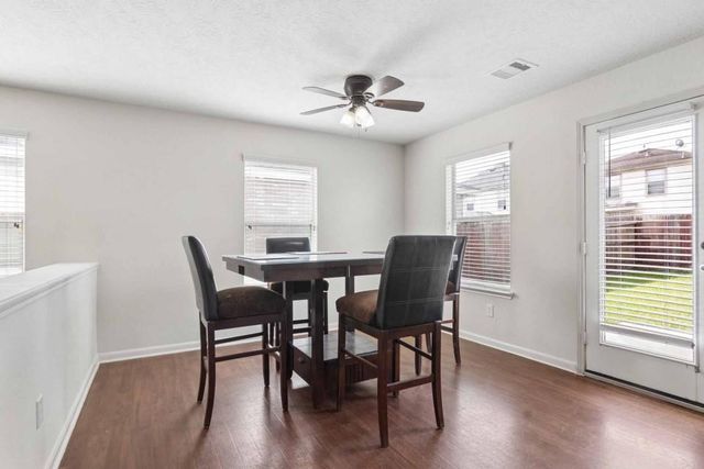 2702 Skyview Knoll Court, Houston, TX 77047