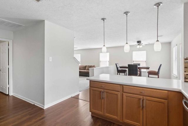 2702 Skyview Knoll Court, Houston, TX 77047
