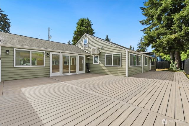 11636 13th Avenue SW, Burien, WA 98146