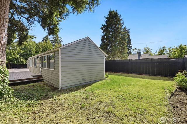 11636 13th Avenue SW, Burien, WA 98146