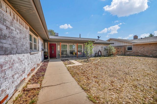 2608 Spartan Dr, Midland, TX 79705