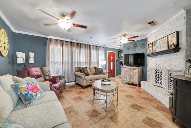 2608 Spartan Dr, Midland, TX 79705