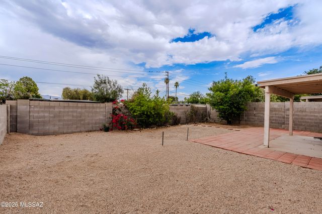 3071 S Foster Drive, Tucson, AZ 85730