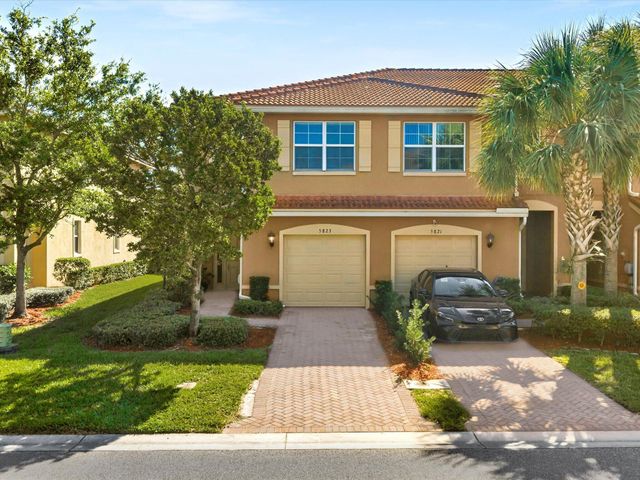 5823 Monterra Club Drive, Greenacres, FL 33463