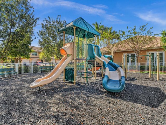 5823 Monterra Club Drive, Greenacres, FL 33463