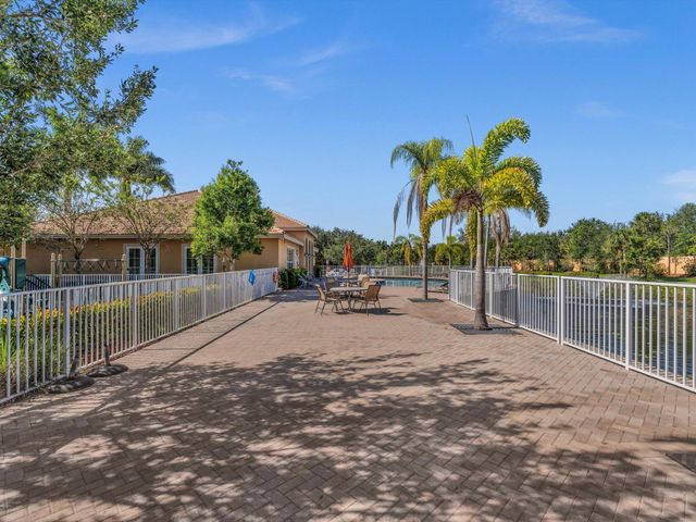 5823 Monterra Club Drive, Greenacres, FL 33463