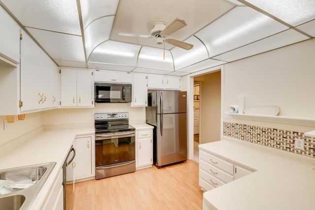 1101 Sibley Memorial Highway 303, Saint Paul, MN 55118