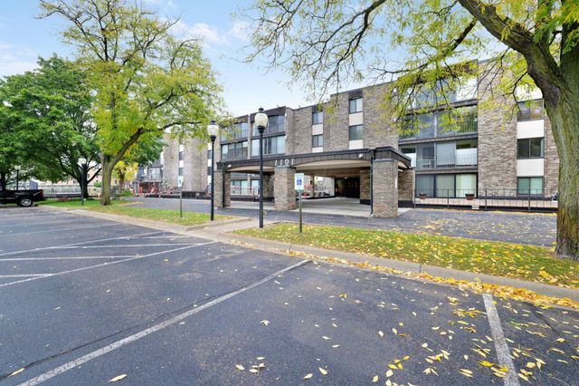 1101 Sibley Memorial Highway 303, Saint Paul, MN 55118