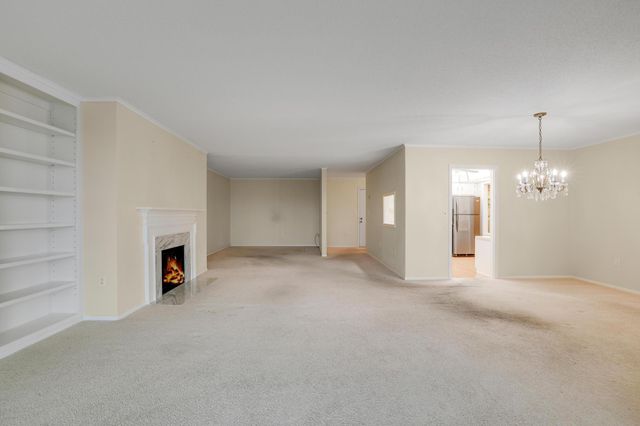 1101 Sibley Memorial Highway 303, Saint Paul, MN 55118