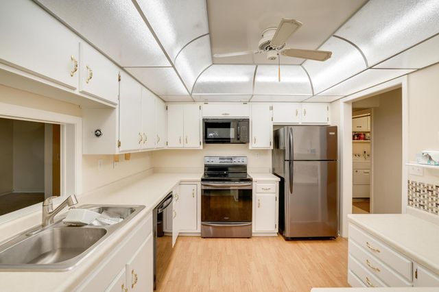 1101 Sibley Memorial Highway 303, Saint Paul, MN 55118