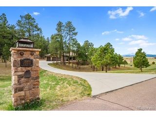 18890 Wing Tip Rd, Colorado Springs, CO 80908