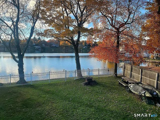 16 Pine Street, Wolcott, CT 06716