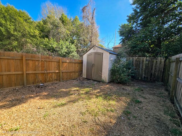 11 NW Poulton Drive UNIT E, Fort Walton Beach, FL 32548