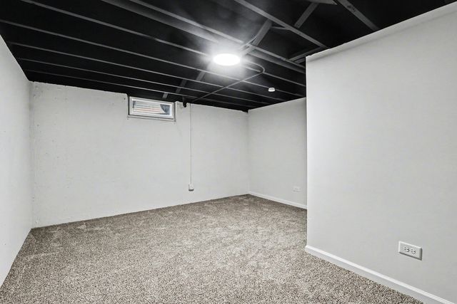 111 Stadium Drive, Joliet, IL 60435