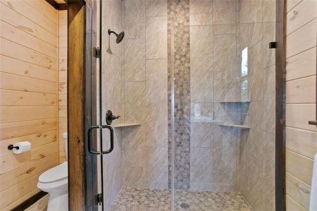 231 Kyle Road, Blue Ridge, GA 30513