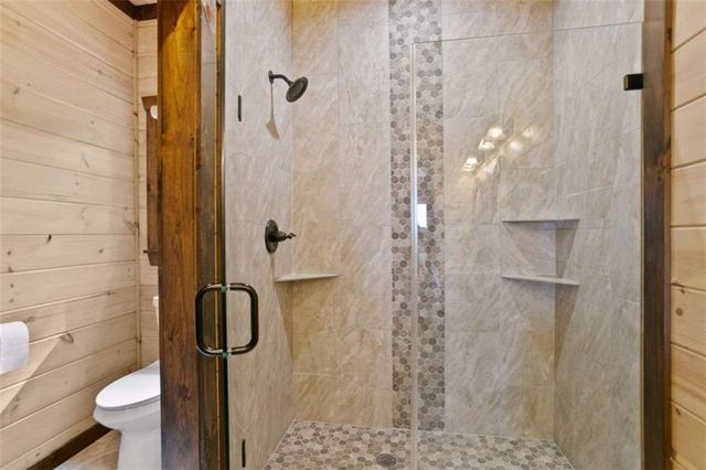 231 Kyle Road, Blue Ridge, GA 30513