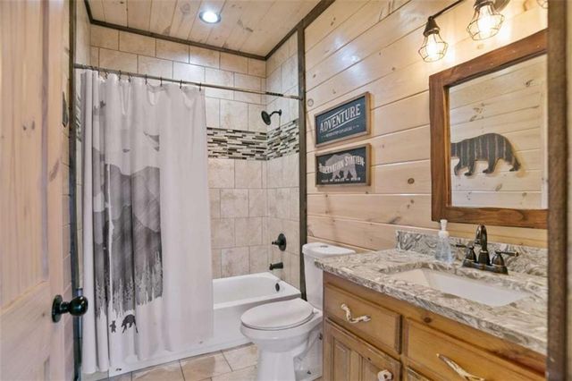 231 Kyle Road, Blue Ridge, GA 30513