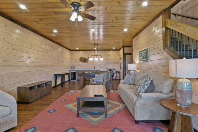 231 Kyle Road, Blue Ridge, GA 30513