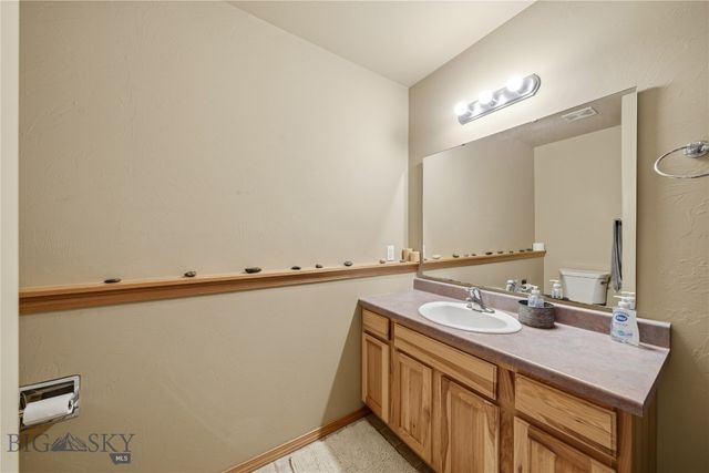 1283 N River Rock Drive, Belgrade, MT 59714