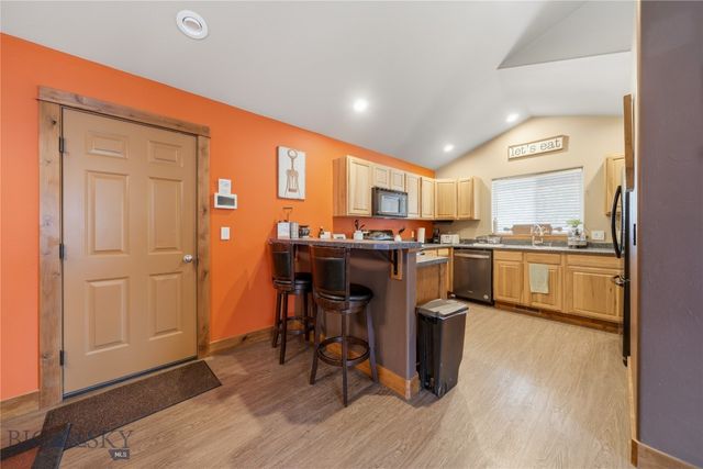 1283 N River Rock Drive, Belgrade, MT 59714