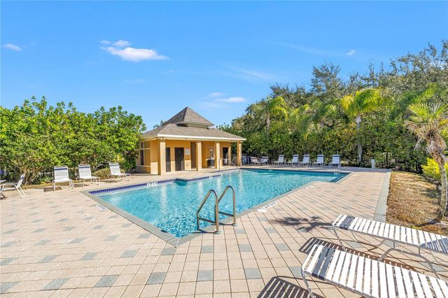 8517 EDGEWATER PLACE BOULEVARD, Tampa, FL 33615