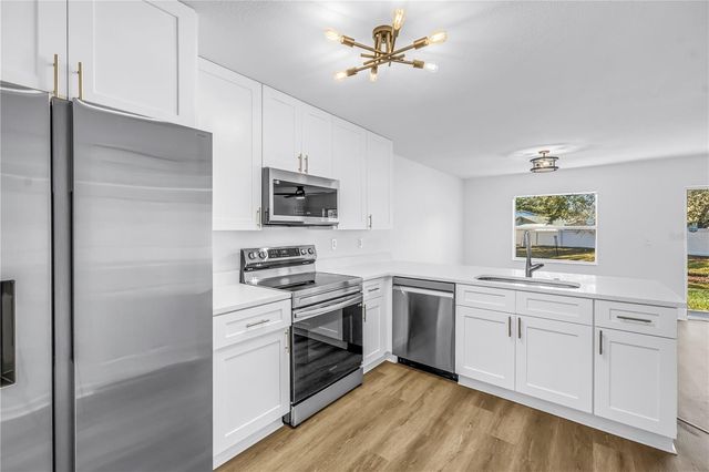 8517 EDGEWATER PLACE BOULEVARD, Tampa, FL 33615