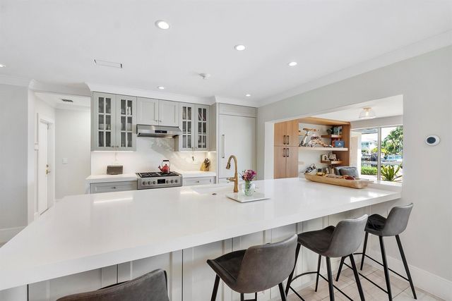 725 NE 36th Street, Boca Raton, FL 33431