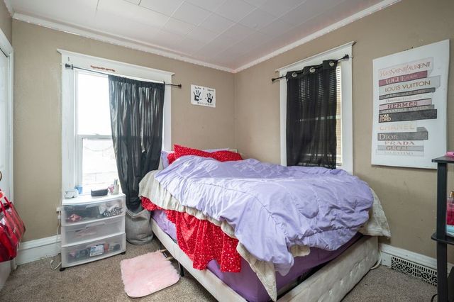 1704 Park Avenue SE, Cedar Rapids, IA 52403