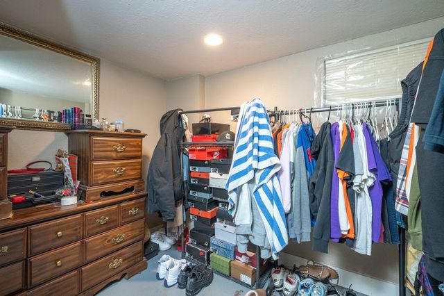 1704 Park Avenue SE, Cedar Rapids, IA 52403