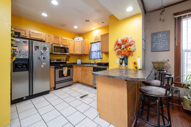 1704 Park Avenue SE, Cedar Rapids, IA 52403