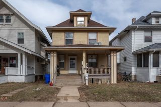 1704 Park Avenue SE, Cedar Rapids, IA 52403