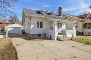 2423 1st Avenue SE, Cedar Rapids, IA 52402
