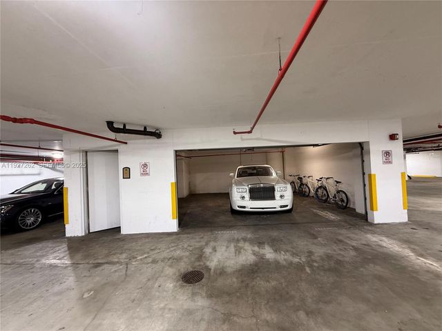 16047 Collins Ave 1604, Sunny Isles Beach, FL 33160