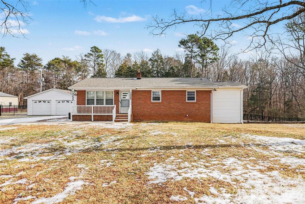 14000 Lawther Road, Huntersville, NC 28078