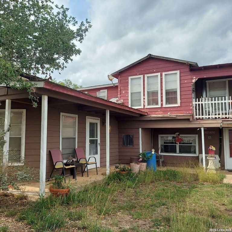 387 MILLS RANCH RD, Pleasanton, TX 78064